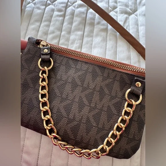 Brown Chain Strap Women's belt Bag - Picture 3 of 5